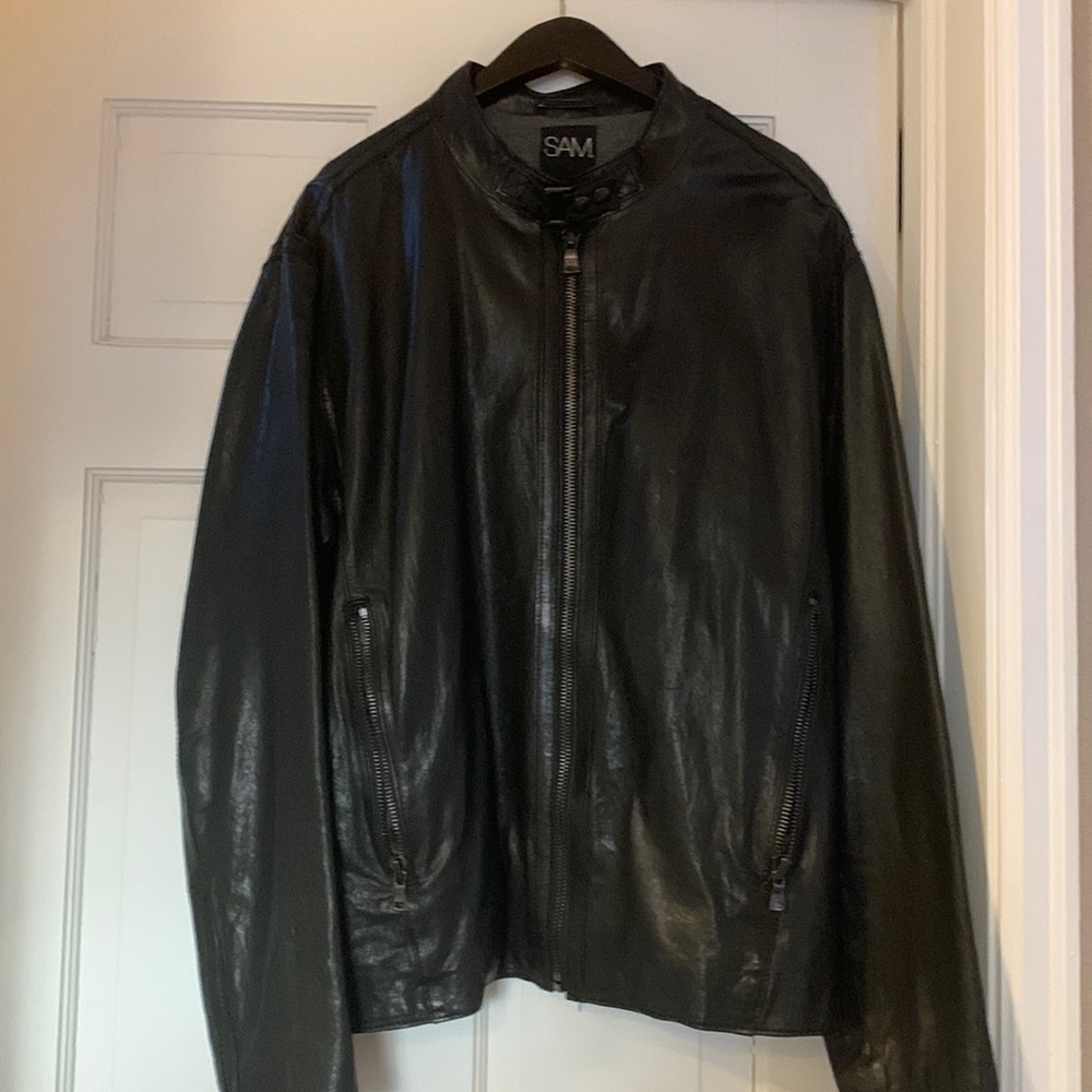 SAM. Leather jacket used couple of times looks like new size L beautiful leather